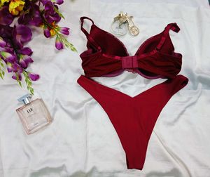 🇳🇿💫♥️maroon Bra &amp; Panty Set
