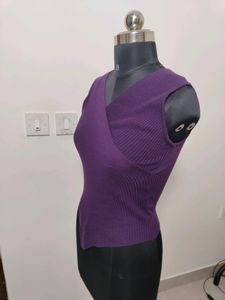 V Neck Ribbed Top