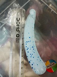 Matte Banana Clips New. buy All 6 At 100/-