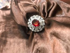 RED AD COCKTAIL RING