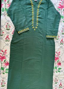 Elegant Green Embroidered Kurta