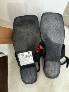 Chic Black Woven Sandals