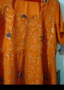 Gown Each 500 Coin