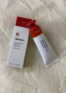 GLOSSIER BLUSH