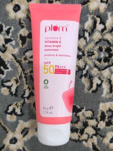 Vitamin C Dewy Bright Sunscreen