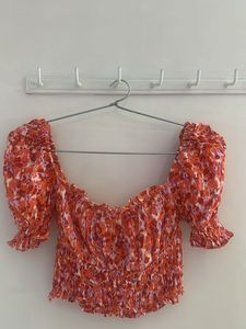 Floral Print Puff Sleeve Top