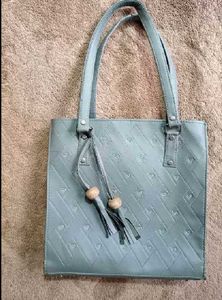 Preety tote Bag