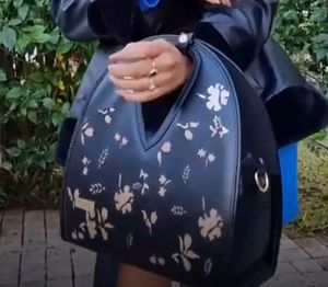 Branded Bag 🖤