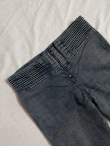 ❗ CLEARANCE ❗ Stylish High-Waisted Charcoal Jeans