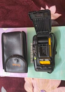 Kodak KB10 35mm film camera With Pouch Case