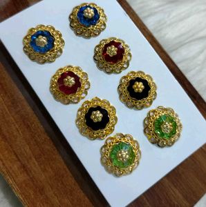 Vintage Gold Tone Flower Earrings