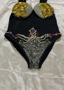 Stylish Body  Suit 👌🖤🖤
