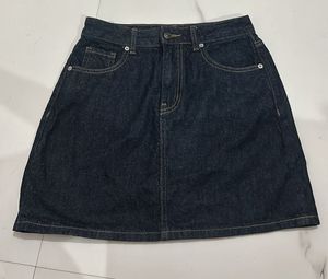 Denim skirt