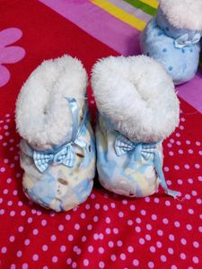 5 Baby Blue Booties - Infant Shoes