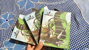 Mix Bluetooth Neckband