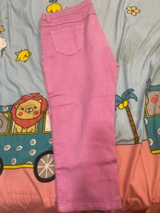 Pink Cropped Capri Jeans