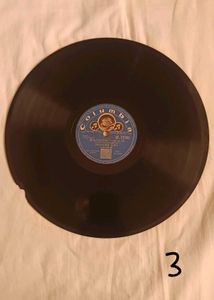 🎶 Vintage Vinyl Records