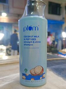 Plum Coconut Milk &amp; Peptides Shampoo