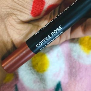 Offer 💕Love Earth Lip Crayon