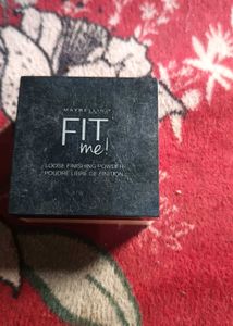 Combo- Nykaa Concealer Palate/ Maybelline Loose Po