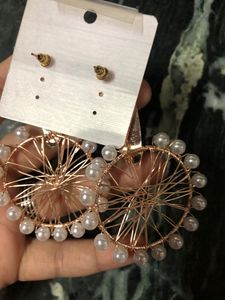Rose Gold Earing