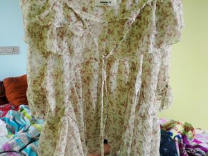 Cute Korean Top From Originally Korea