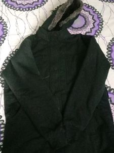 Heavy Woollen Jacket With Hudy