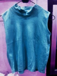 Sleeveless Turtleneck Top