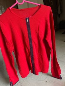 Red Front-Zip Casual Shrug / Cardigan