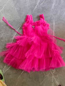 6 pcs Elegan Girl Dresses