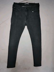 Zara Black Jeans Size 30