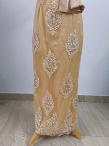 Elegant Gold Embroidered Gown❤️❤️
