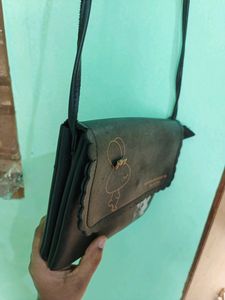 Beautiful Slingbag For Girls