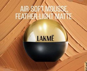 Lakme xtraordin- airy mattreal mousse