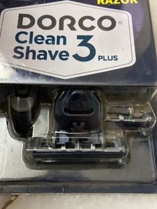 DORCO RAZOR SET