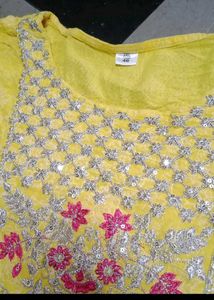 Ethnic Yellow Printed Kurta With Dupatta