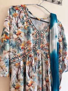 Floral Print Kurta Set