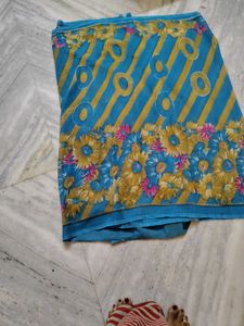 Blue &amp; Gold Patterned Saree