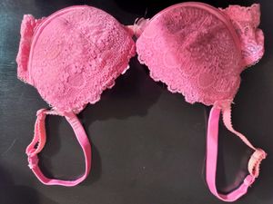 32 D Pink Bra
