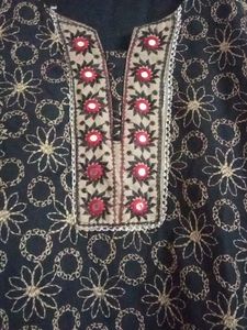 Black Chudi Set With Lining