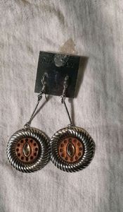 Beautiful new earring