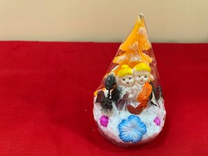 Beautiful Couple Candle