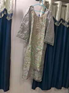 Pakistani Suit