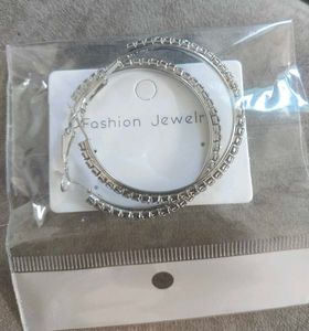 AD STONE HOOP EARRINGS