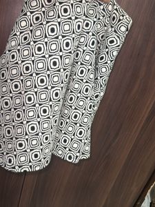 Geometric Print Skirt