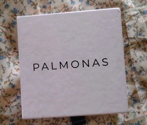 Palmonas Bow Necklace