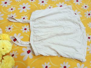 White Pretty Top For Women 🤍