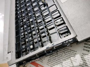 Laptop 10 Inch sSD 80gb  Heat Issue Need Repair