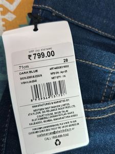 women jeans new with tag