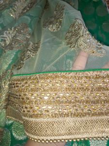 Preloved Saree With Blouse